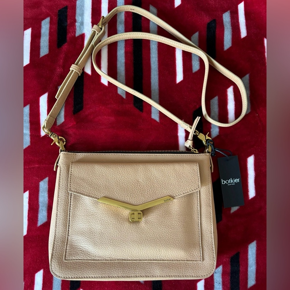 -SOLD- 🆕 Botkier Valentina Crossbody Bag